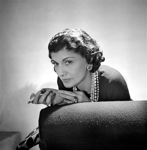 gabrielle chanel biography|chanel established.